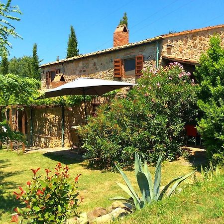 Charming Farmhouse On Protected Area In Pomarance, Tuscany 빌라 외부 사진