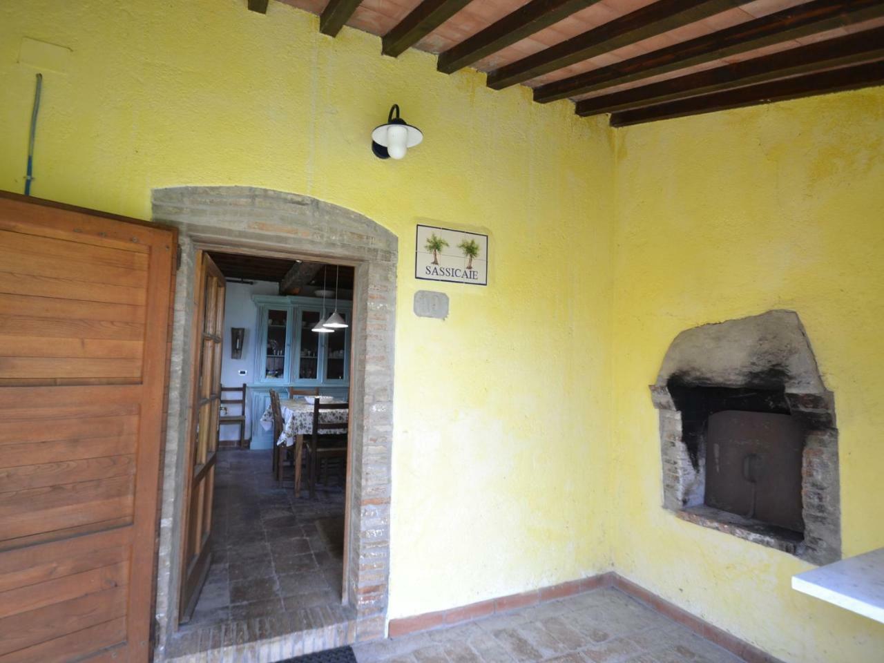 Charming Farmhouse On Protected Area In Pomarance, Tuscany 빌라 외부 사진